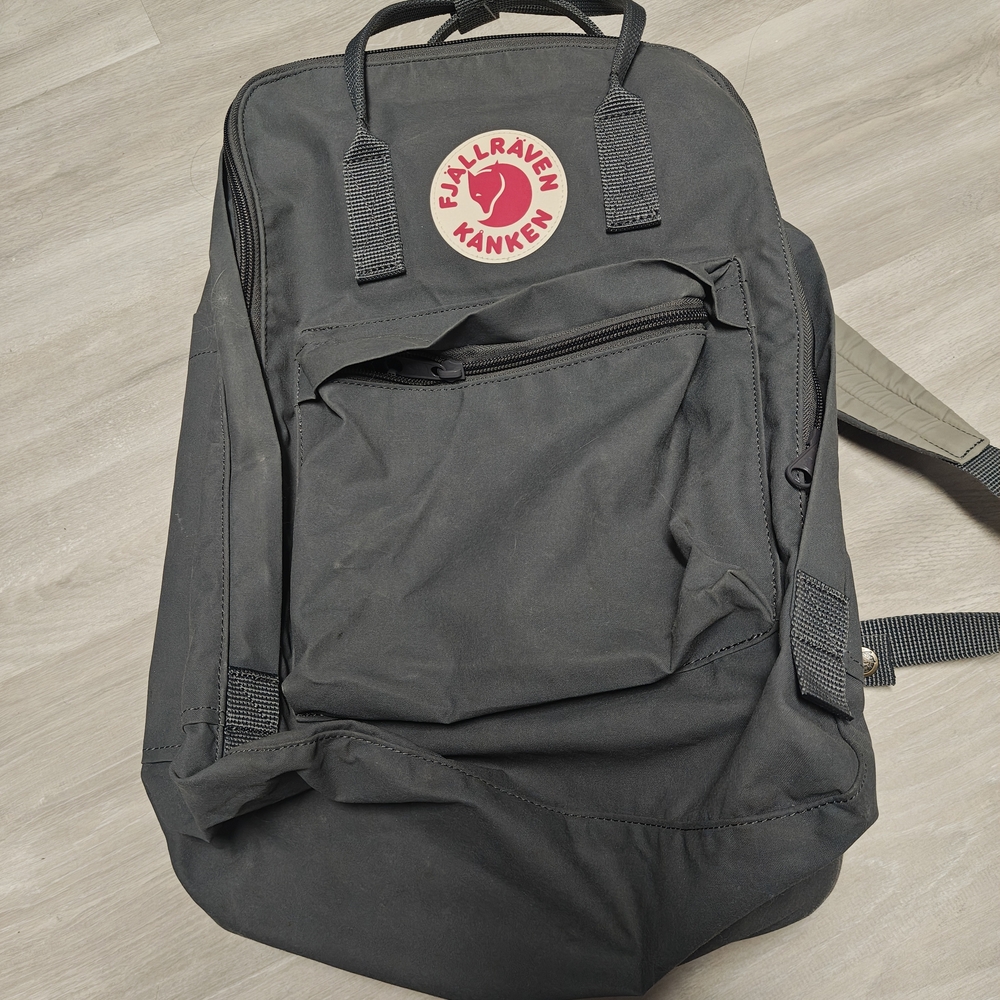 Kånken Graphite Backpack